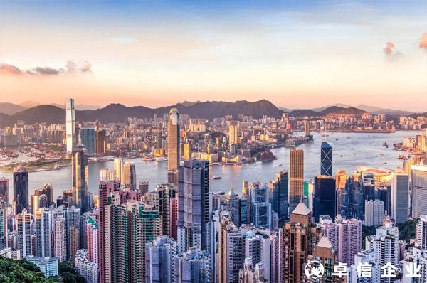 香港股東想轉(zhuǎn)讓內(nèi)地公司的股份，怎么繳稅？